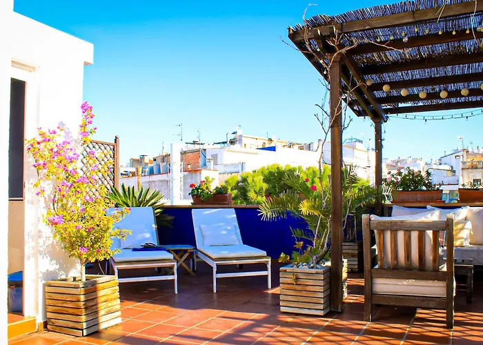 Daire Montroig Penthouse In Sitges