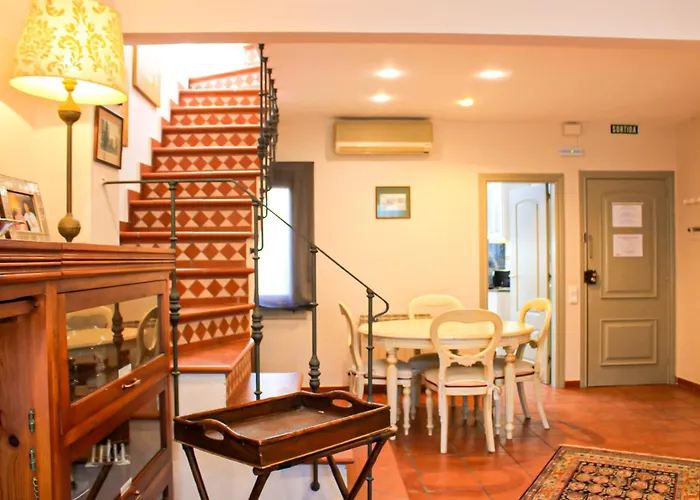 Daire Montroig Penthouse In *